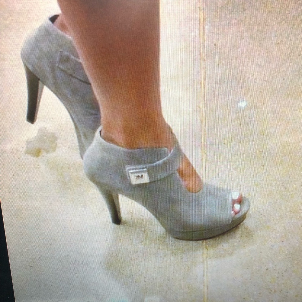 Michael kors peep toe platform pumps